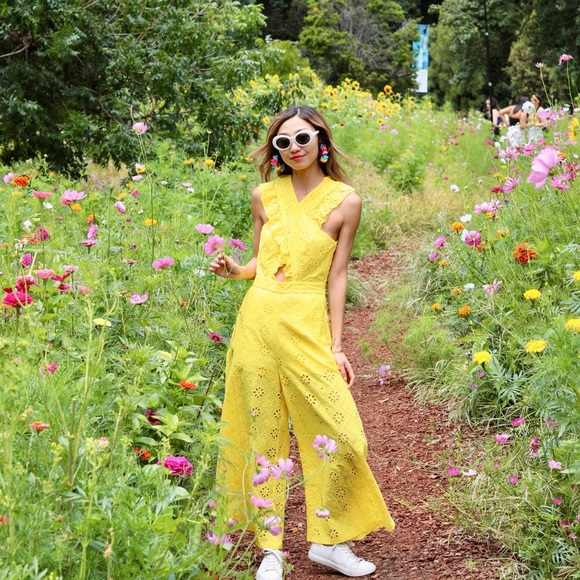 Alice McCall Yellow Daisy Limonada Eyelet Jumpsuit US 2 - Picture 8 of 9